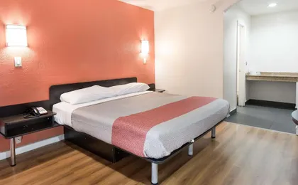 Motel 6 Fort Worth Seminary