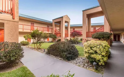 Quality Inn & Suites Crescent City Redwood Coast