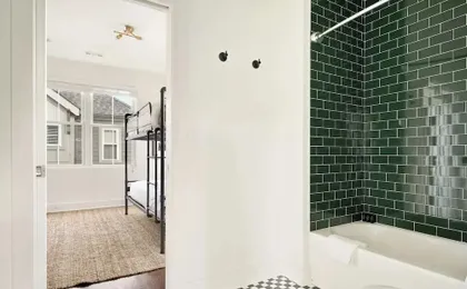 Hart Suite Buyout 2 by Avantstay Two Nashville Town Houses w/ Stunning Amenities & Design
