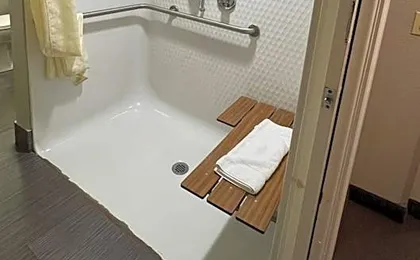 Americas Best Value Inn & Suites Jackson, TN
