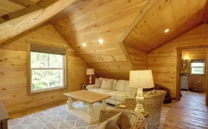Family Oasis w/ Game Room & 2 Decks in Blue Ridge!