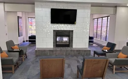La Quinta Inn & Suites by Wyndham South Holland