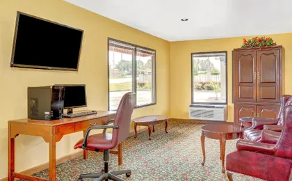 Red Roof Inn Griffin
