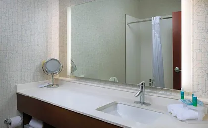 Holiday Inn Express Independence - Kansas City By IHG