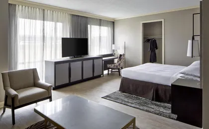 Marriott at Legacy Town Center