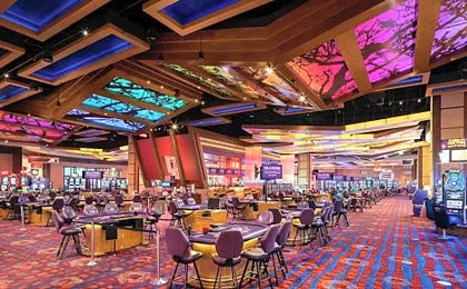 Vee Quiva Hotel & Casino