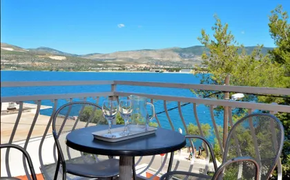 Apartments Alduk with Terrace And the Sea View