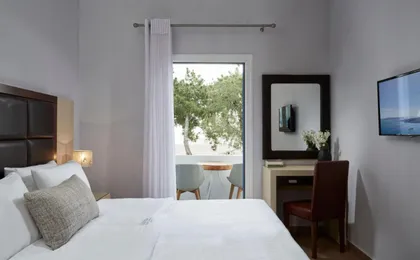 Loizos Stylish Residences