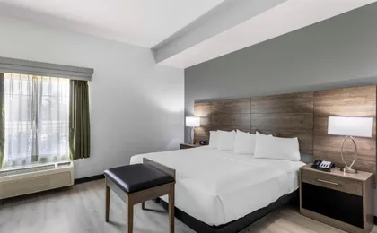 Best Western Plus Mascoutah/Safb