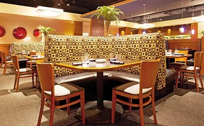 Holiday Inn Hotel & Suites Bloomington Airport By IHG