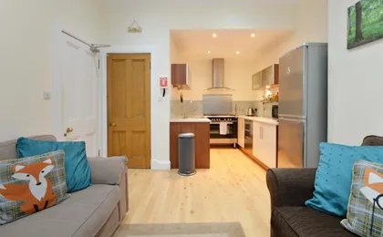 Home by the Meadows, Close To City Centre