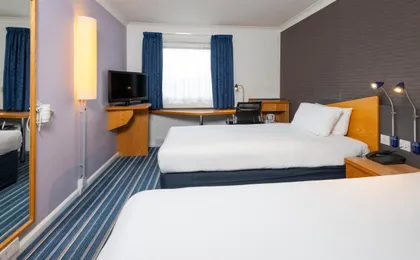 Holiday Inn Express Bristol-North