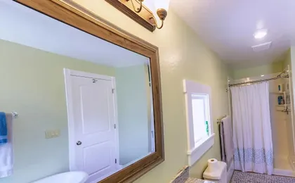 Pioneer House - North Suite