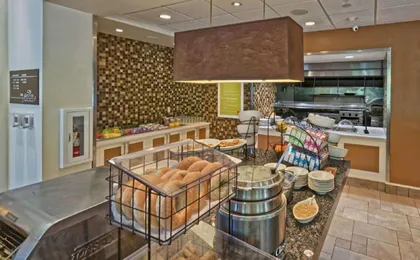 Hilton Garden Inn Mt. Laurel (H)