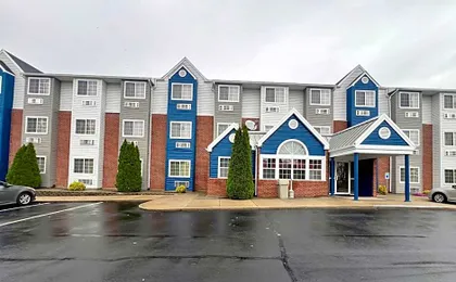 Microtel Inn & Suites by Wyndham Georgetown