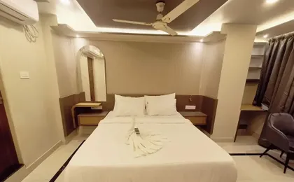 Hotel High Rise