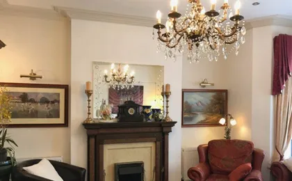 Pelham Lodge