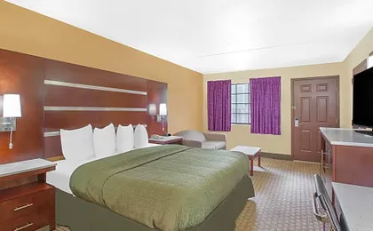 Days Inn by Wyndham Fayetteville