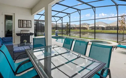 Aurora Grande Spacious 12br 12ba Villa w Pool