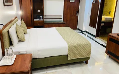 Hotel Parle International