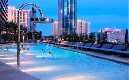 Stay Together Suites - Penthouse On The Strip Sleeps 20 - NO RESORT FEE