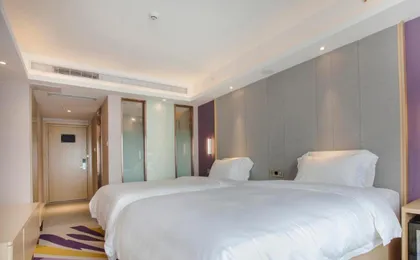 Lavande Hotel Chongqing Jinkai Avenue Aegean Shopping Mall