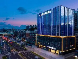 Kyriad Marvelous Hotel Shenzhen Longhua Qinghu Metro Station