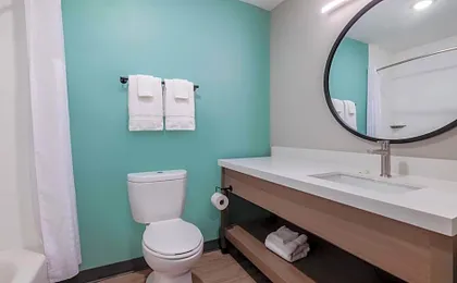 ECHO Suites Extended Stay by Wyndham Savannah Pooler