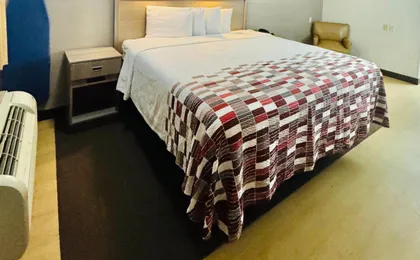 Red Roof Inn Milford