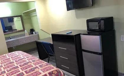 Gateway Motor Inn
