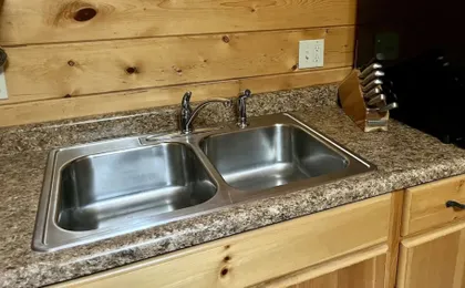 Badlands Frontier Cabins
