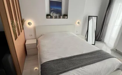 Modern 1-Bedroom Apartment in the City Center