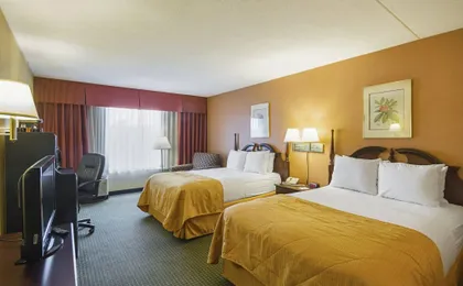 Clarion Inn