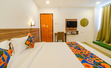 Fabhotel Wr Grand I