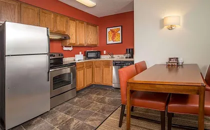 Sonesta ES Suites Charleston