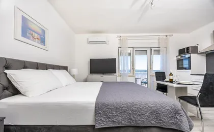 Studio Apartment Iva