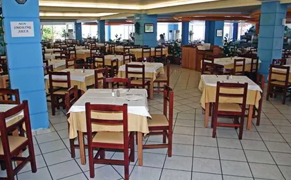 Eri Beach & Village Hotel
