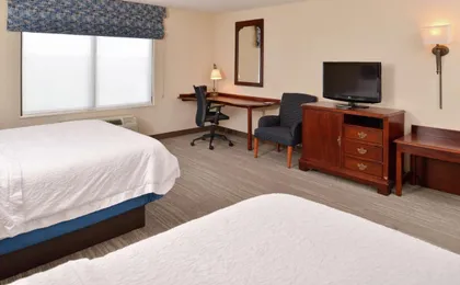 Hampton Inn Harrisonburg - South (H)