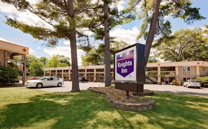 Super 8 by Wyndham Traverse City