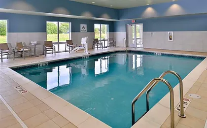 Holiday Inn Express & Suites Omaha Airport By IHG