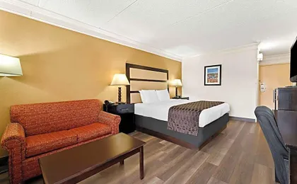 Best Western Riverside Inn