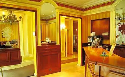 Hotel Touring