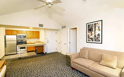 Philadelphia Suites - An Extended Stay Hotel near Philadelphia International Airport