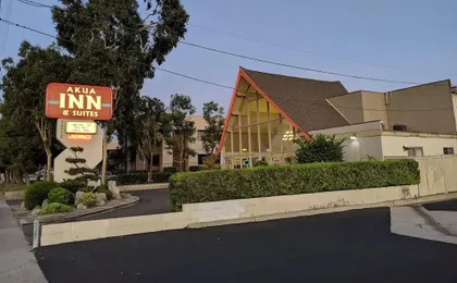 Akua Inn & Suites - Anaheim - Fullerton