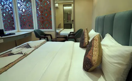 Hotel Anant Inn