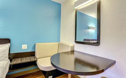 Motel 6 Dickson