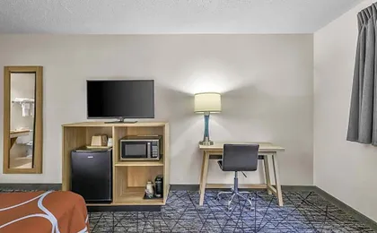 Super 8 by Wyndham East Stroudsburg/Poconos