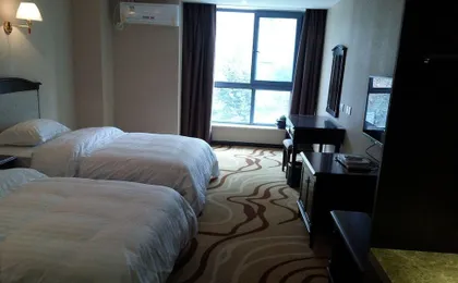 Ruijia Hotel Chengdu Airport