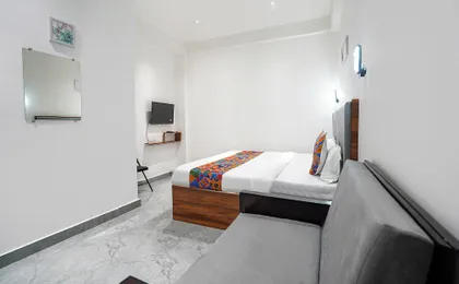 Fabhotel The Shivaay Palace
