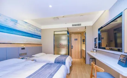 Four Seasons Fenglin Smart Hotel Shanghai (Shanghai Fudan University Subway Station)